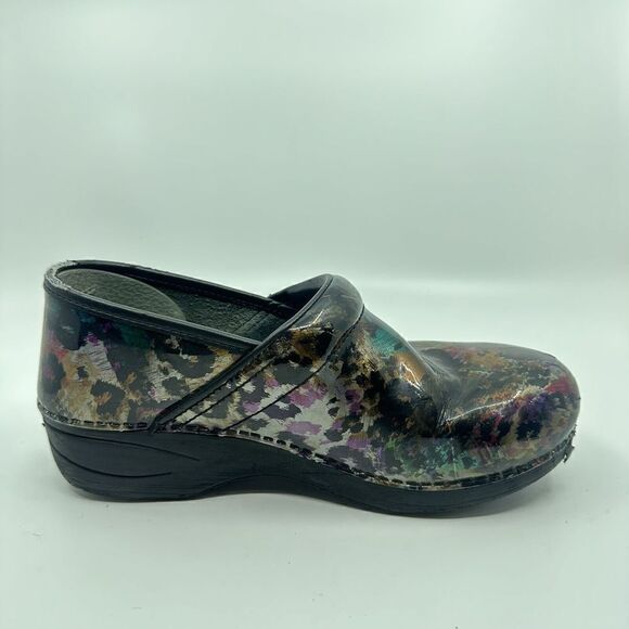 Dansko XP 2.0 Women’s Sz EU 39 US 8.5-9 Cheetah Print Leather Nursing Clogs - Picture 8 of 10